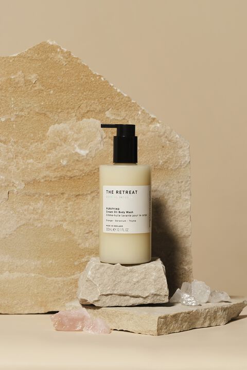 The Retreat Purifying Cream Oil Body Wash
