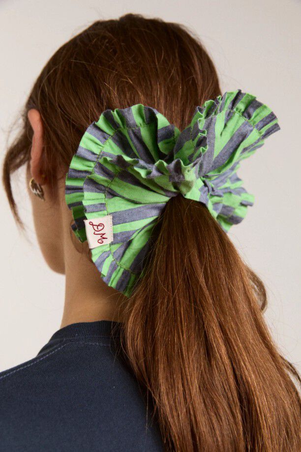 FRILL EDGE SCRUNCHIE