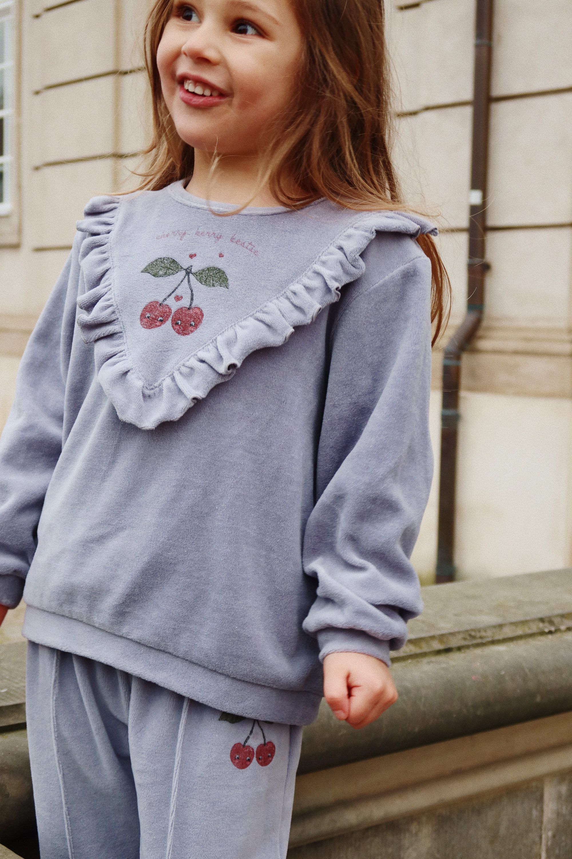 WALLY FRILL SWEAT SHIRT GOTS