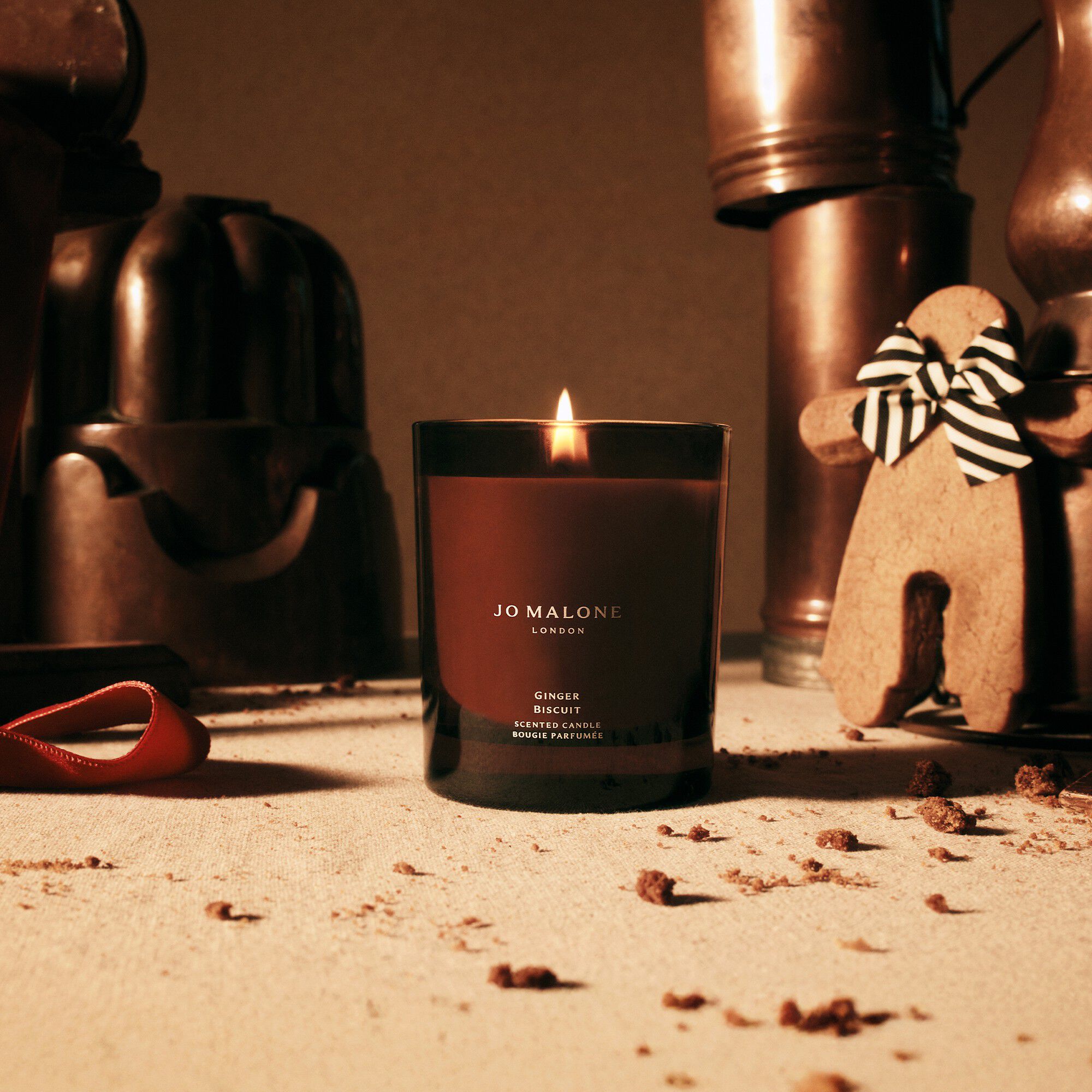 Ginger Biscuit Scented Classic Candle