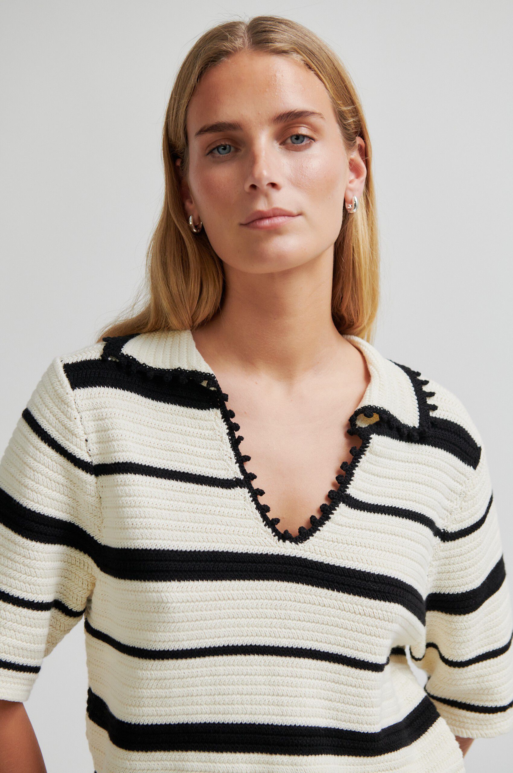 Susi Knit Collar
