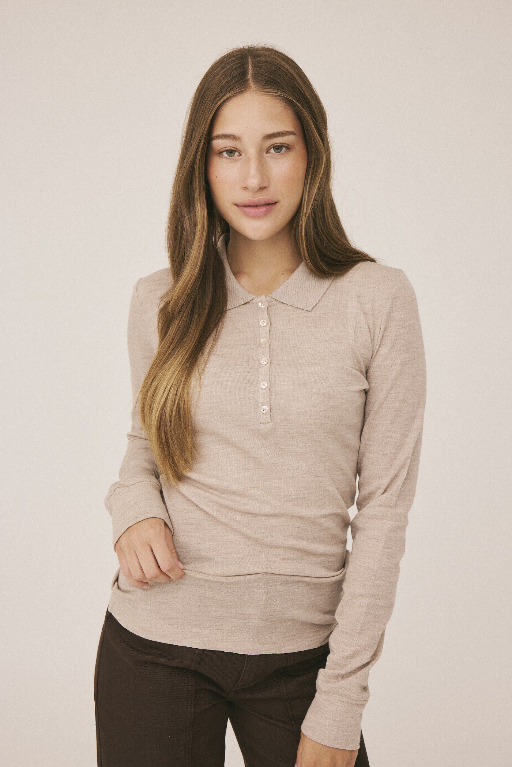 Cilla 12 Lang&aelig;rmede polo strik - 100% Merino uld RWS