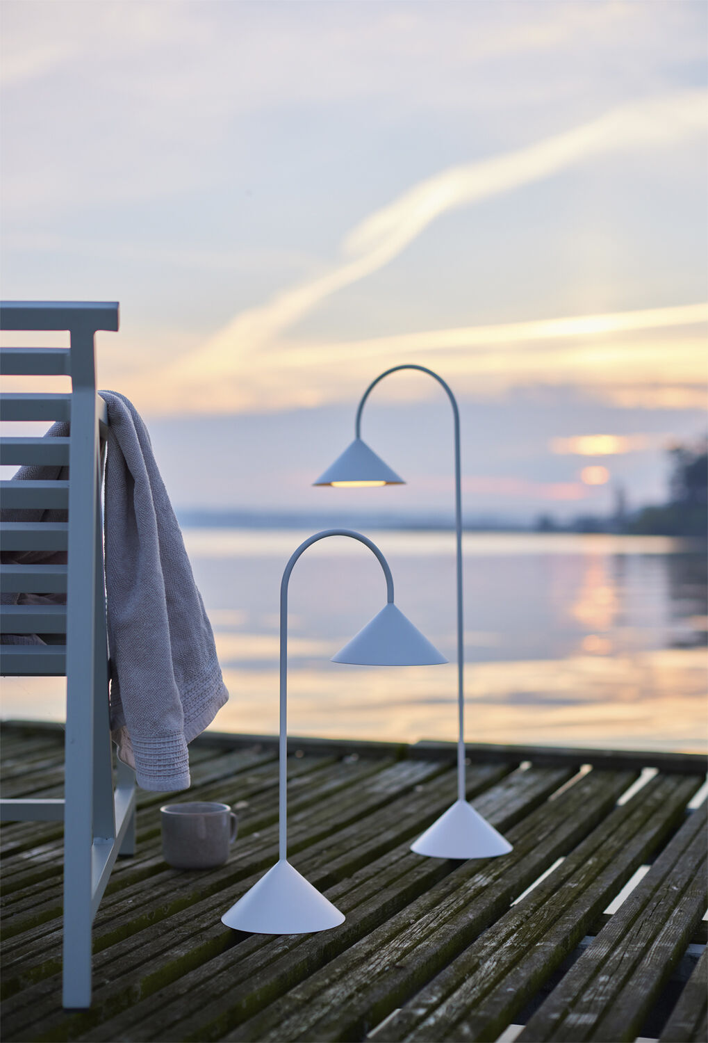 Grasp Portable Table Lamp H47