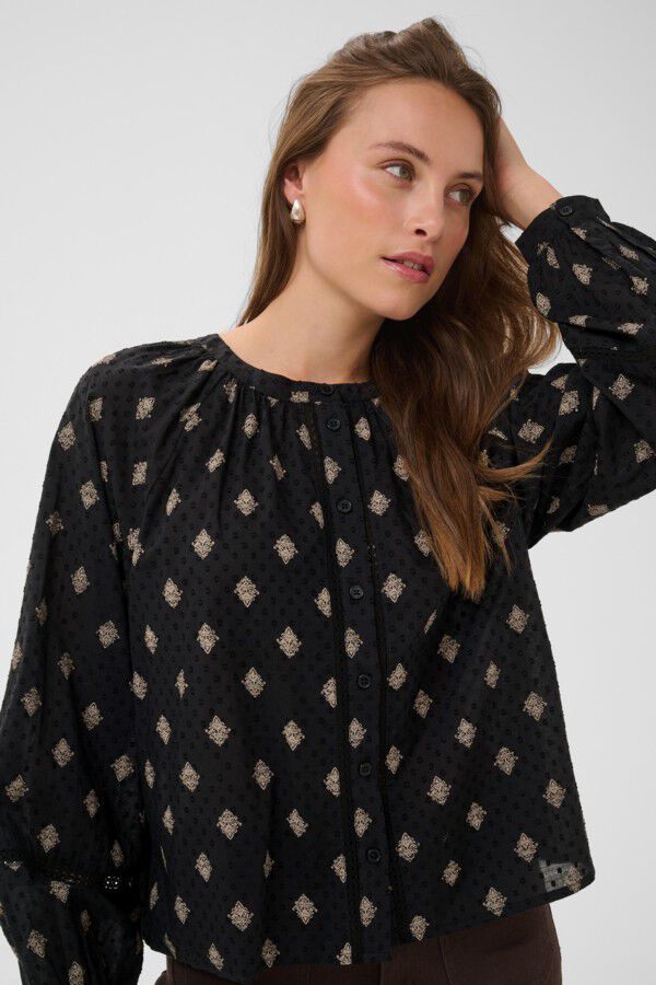 KAwila Shirt