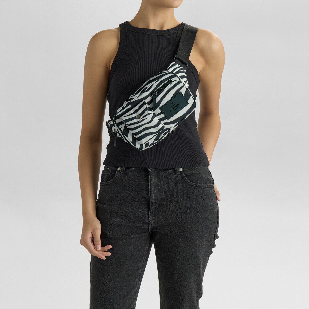 Darlambg Bum Bag, Monochrome