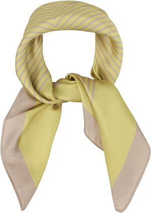 Classic Patterned Scarf