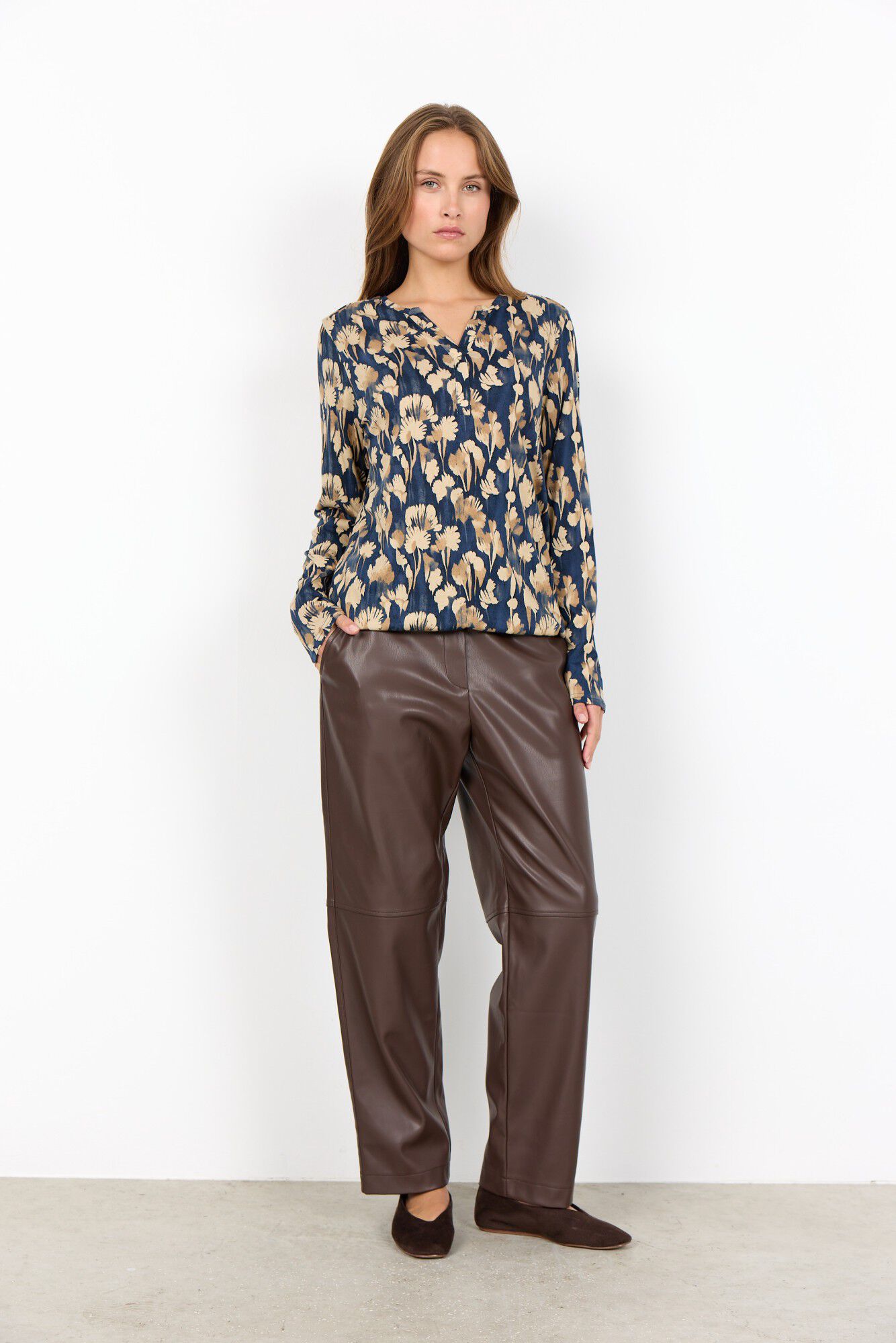 SC-FELICITY AOP 525 Bluse M&oslash;rk bl&aring;