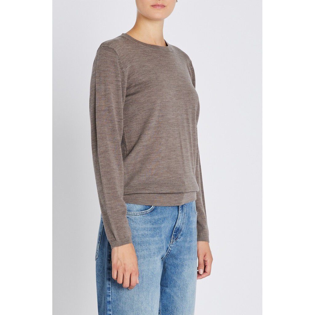 CharleneBBRound Neck knit