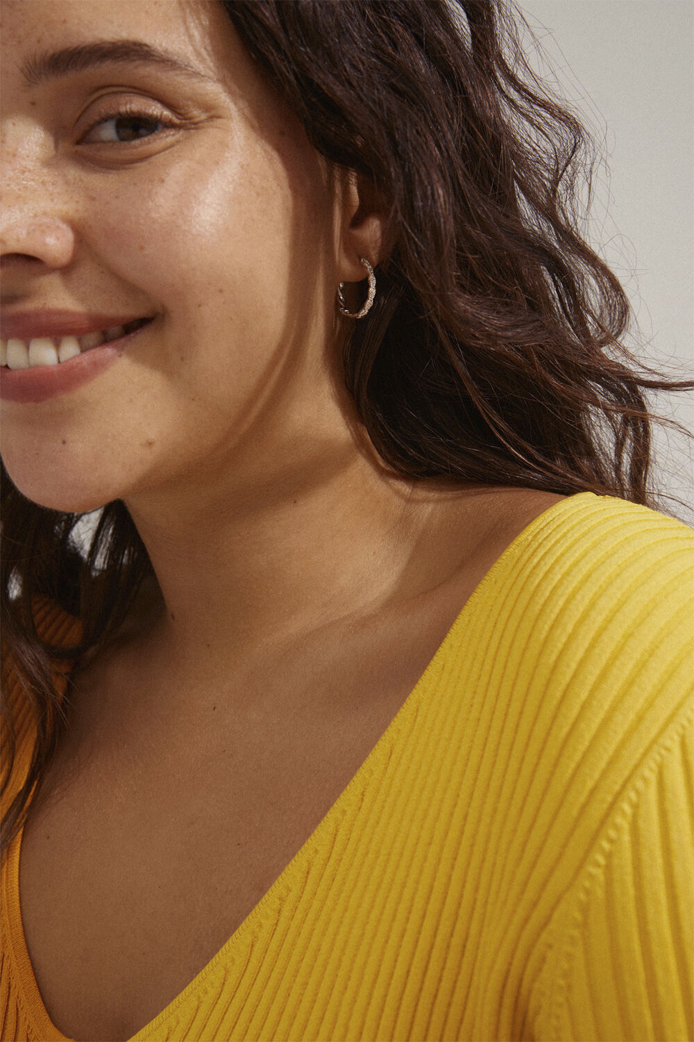 EZO twirled crystal hoops silver-plated