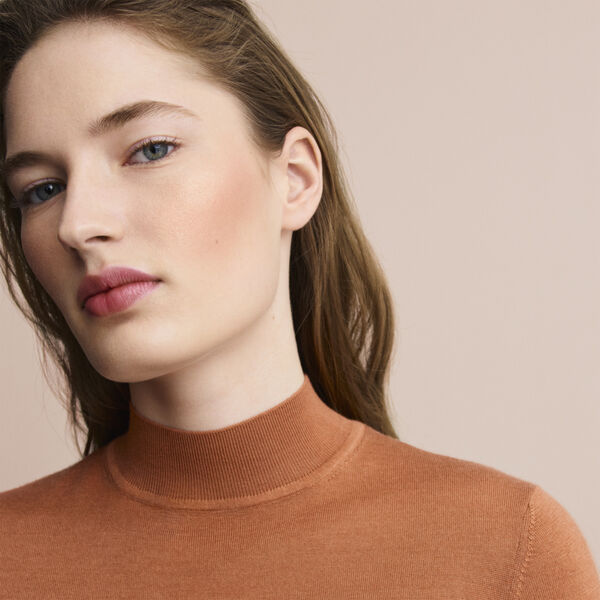 Rose Hermès, silky blush powder, Rose Ambré