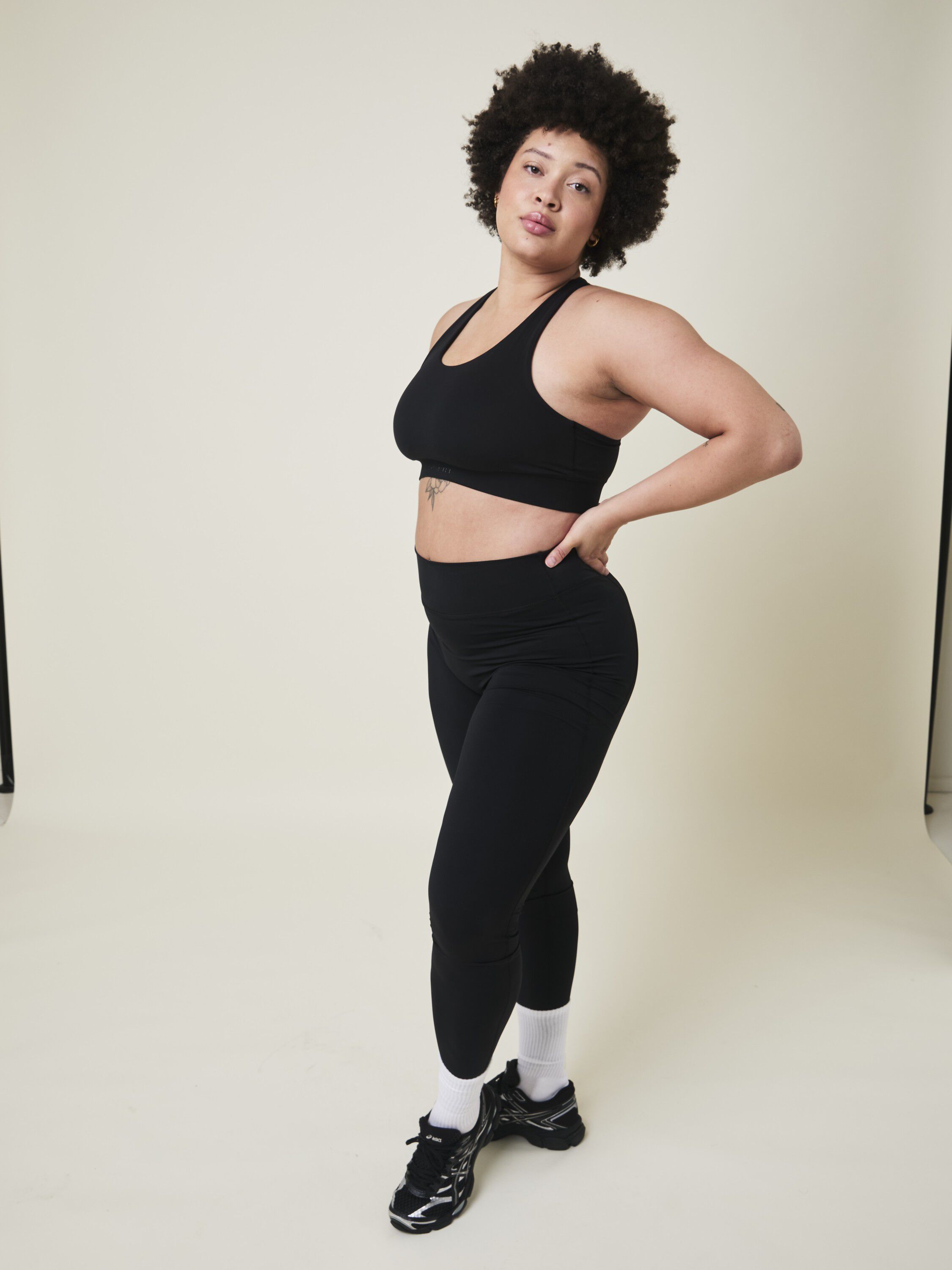 All Purpose H&oslash;jtaljet Leggings med lomme - Nero