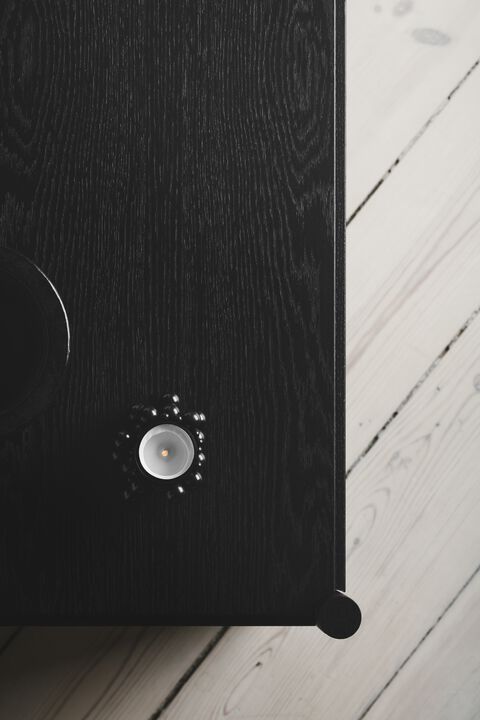 Sceene reol F sort eg