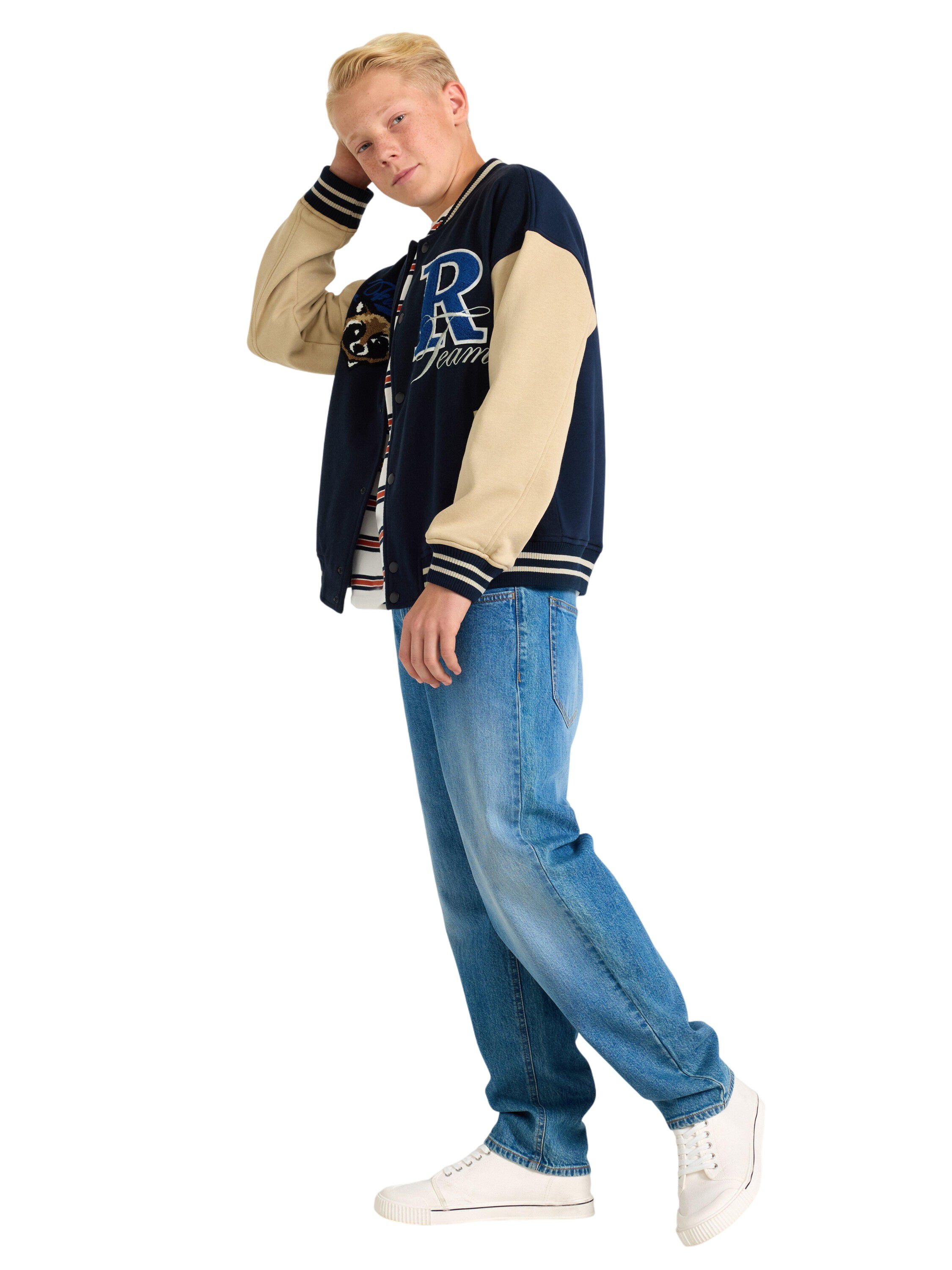 Indoor jacket baseball