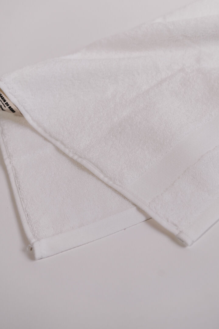 New frott&eacute; white h&aring;ndkl&aelig;de