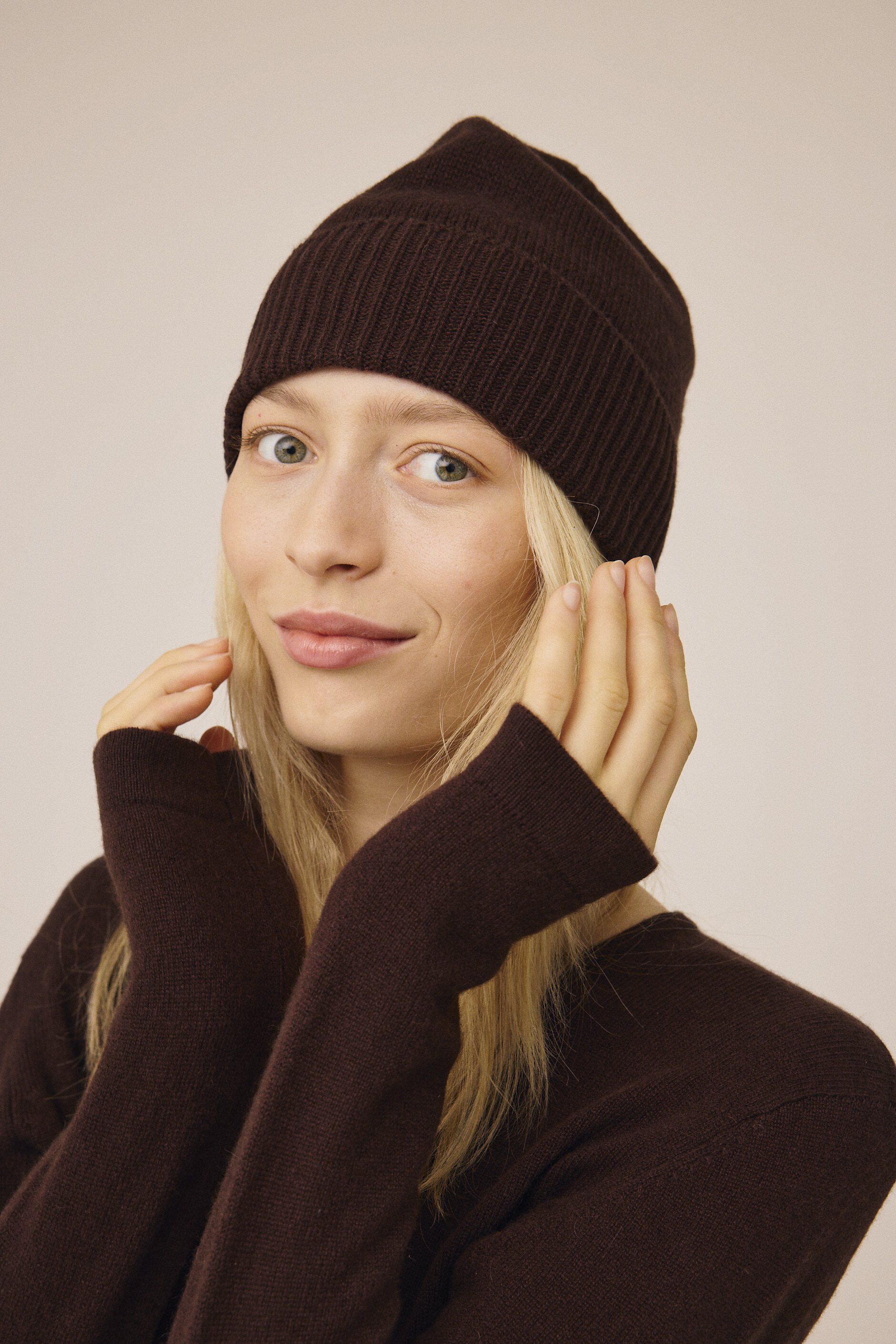 Karrie 16 - 100% Cashmere GCS