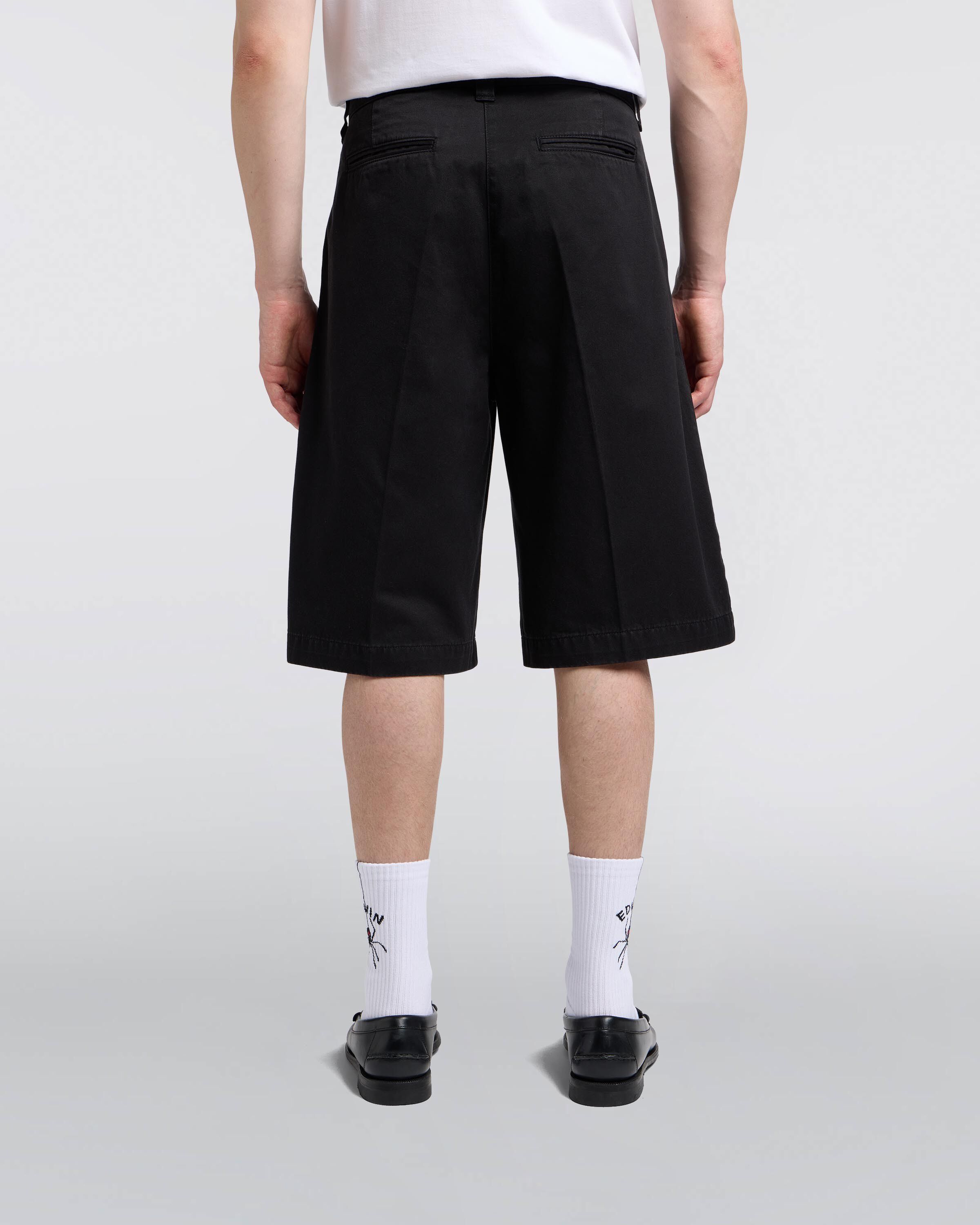 Adams Short-Black