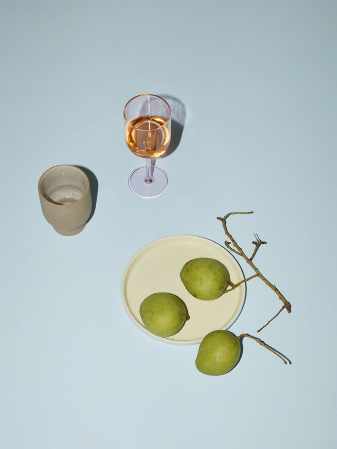 PLATE, MEDIUM, 2 PCS, CLAY IVORY, GLAZE LIGHT YELLOW, 18515I