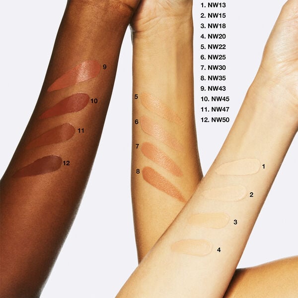 STUDIO WATERWEIGHT SPF 30 /PA++ FOUNDATION