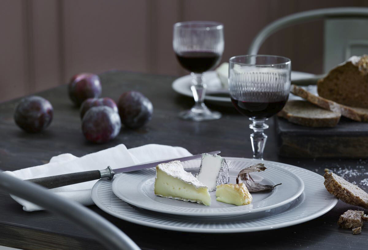 "Tallrik flat Pliss&Atilde;&copy; 28 cm Vit"