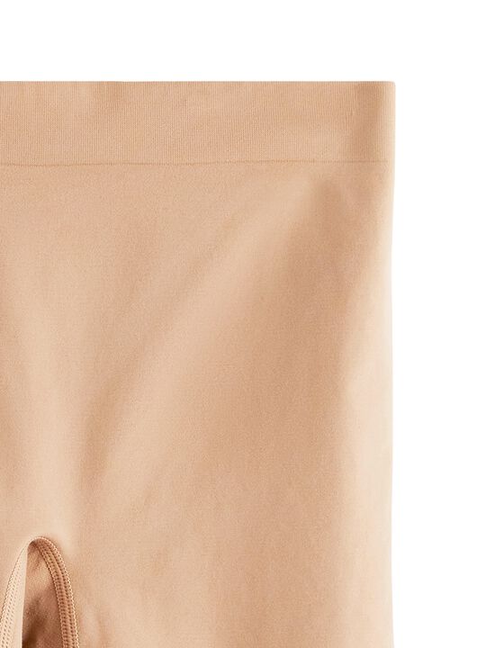 Bikinitruse uten sømmer med høy midje