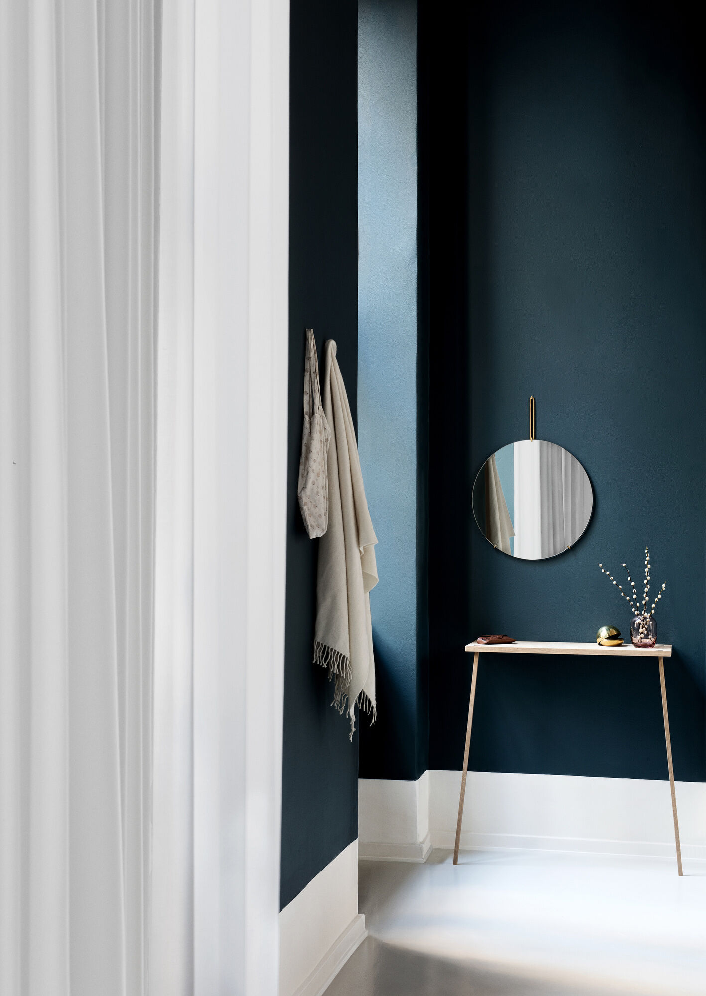 Wall Mirror spejl 30 cm.