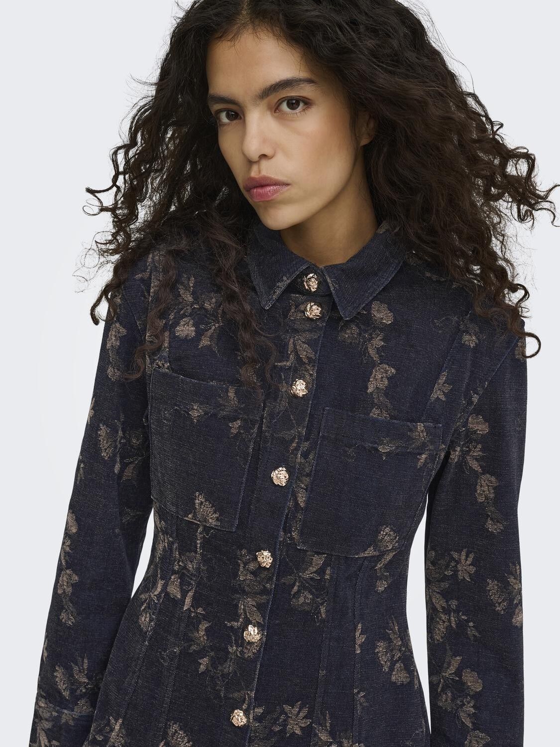 ONLBELINDA L/S FIT JAQUA DNM SHI RE