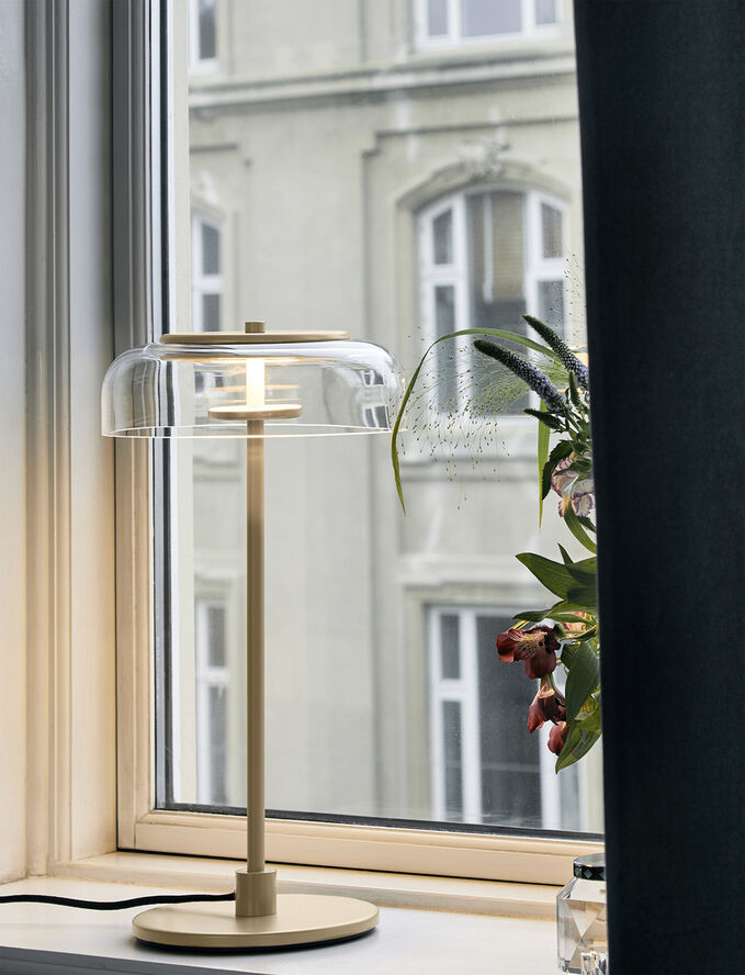 Blossi Table, nordic gold / clear