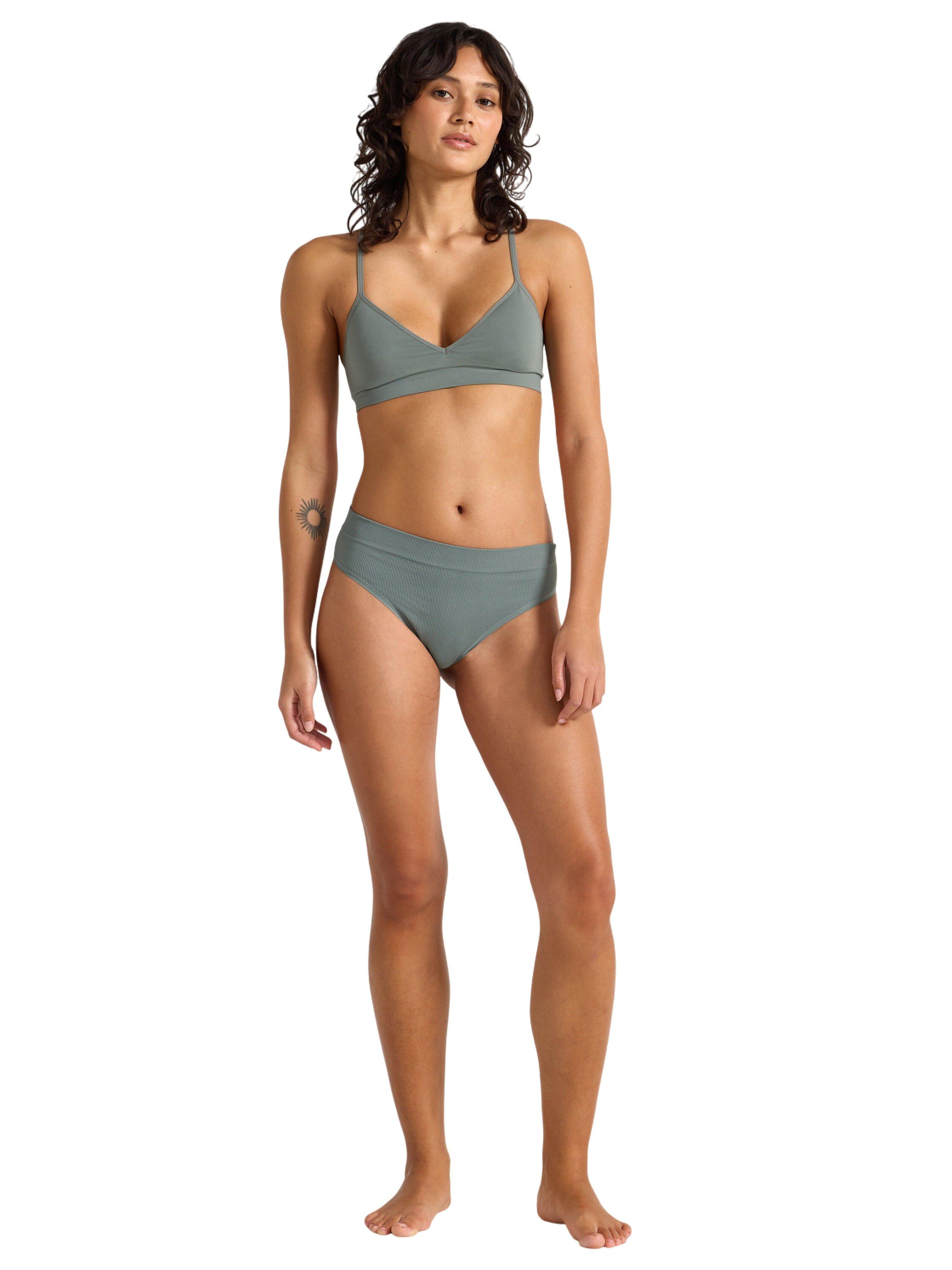 Comfy soft bra with thin, removable