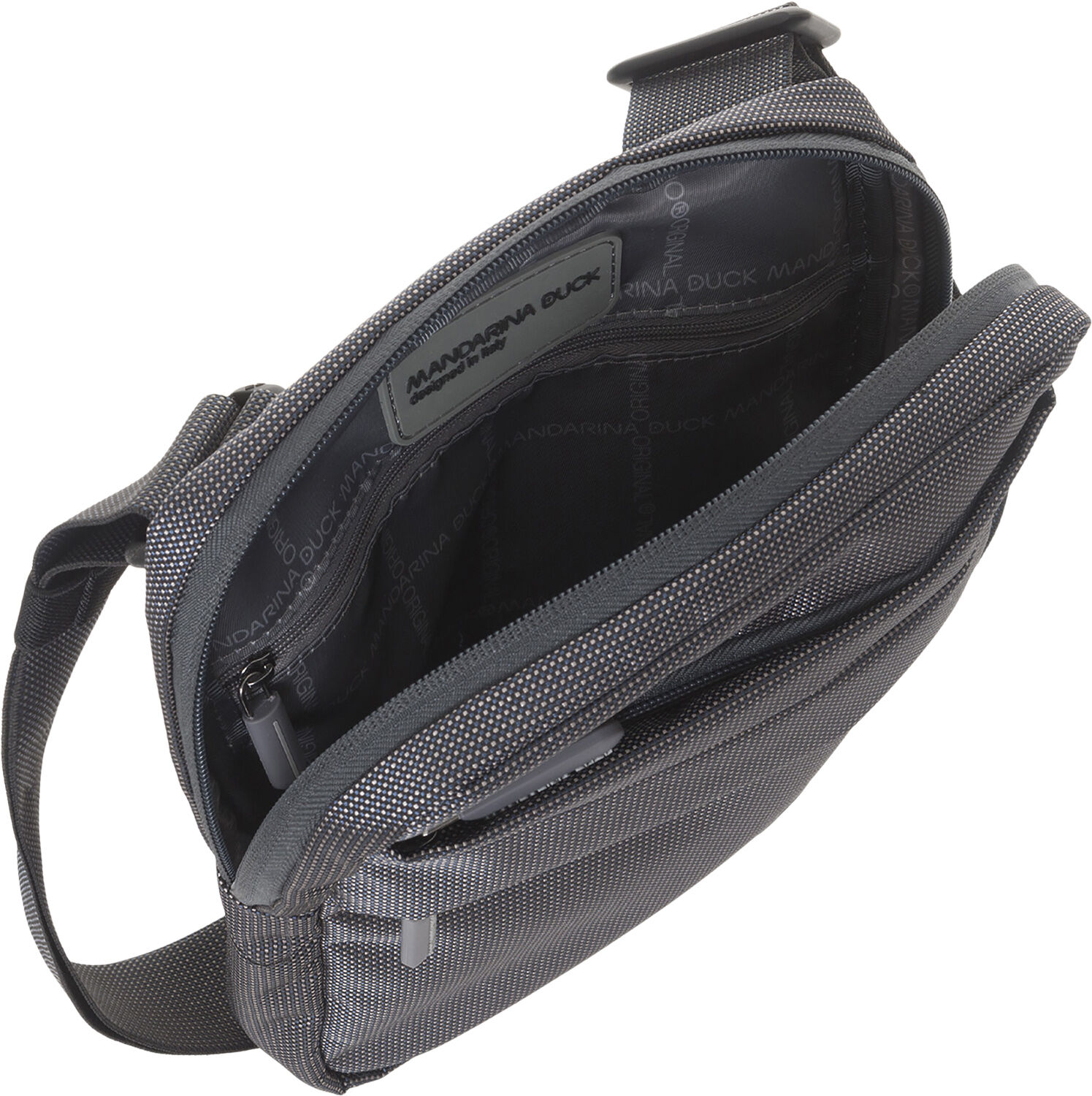 DISTRICT CROSSOVER / STEEL