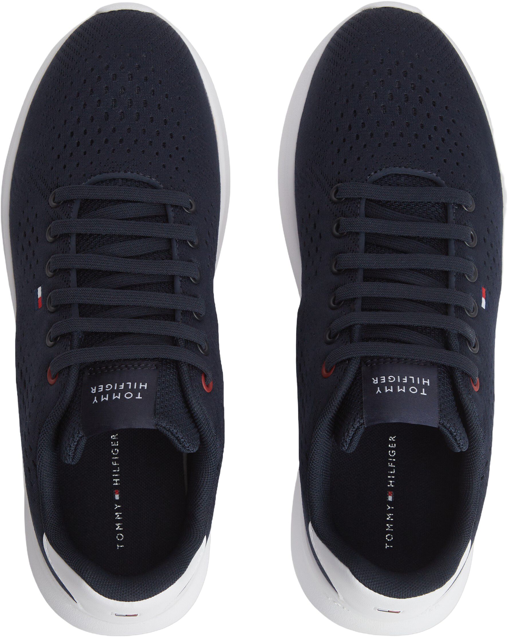 LIGHTWEIGHT RUNNER KNIT