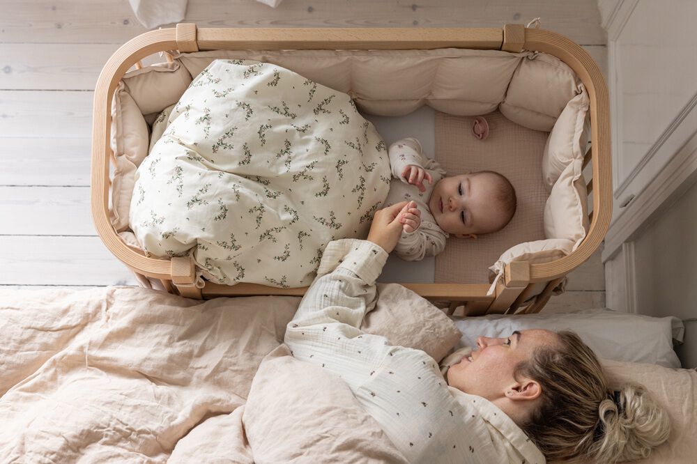 Sebra Bedside Crib, Wooden Edition