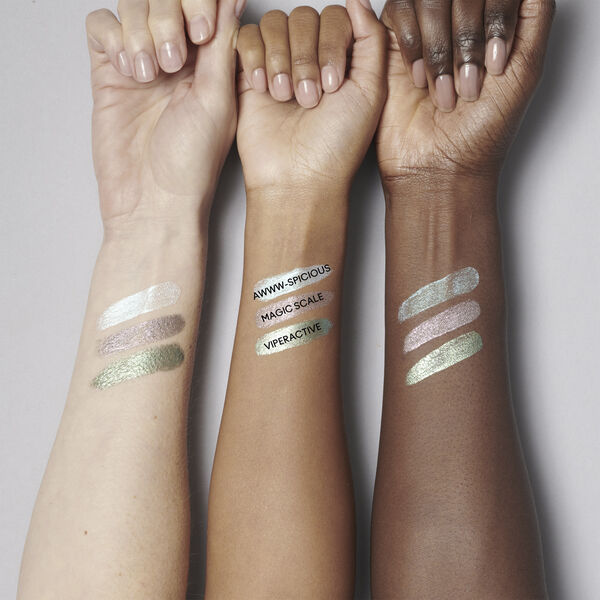 Luxe Luck dazzleshadow liquid eyeshadow