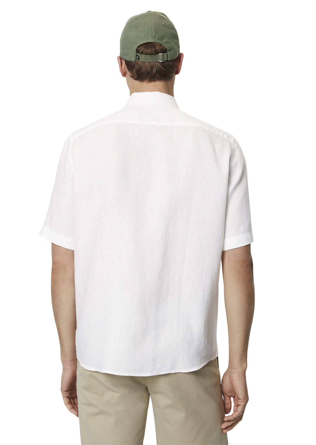 Kent collar, short sleeves, one rec