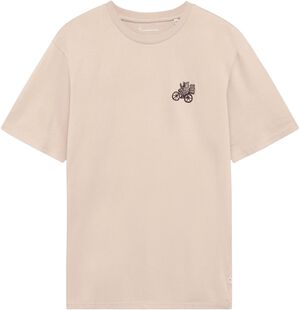 Chest embroidery t-shirt