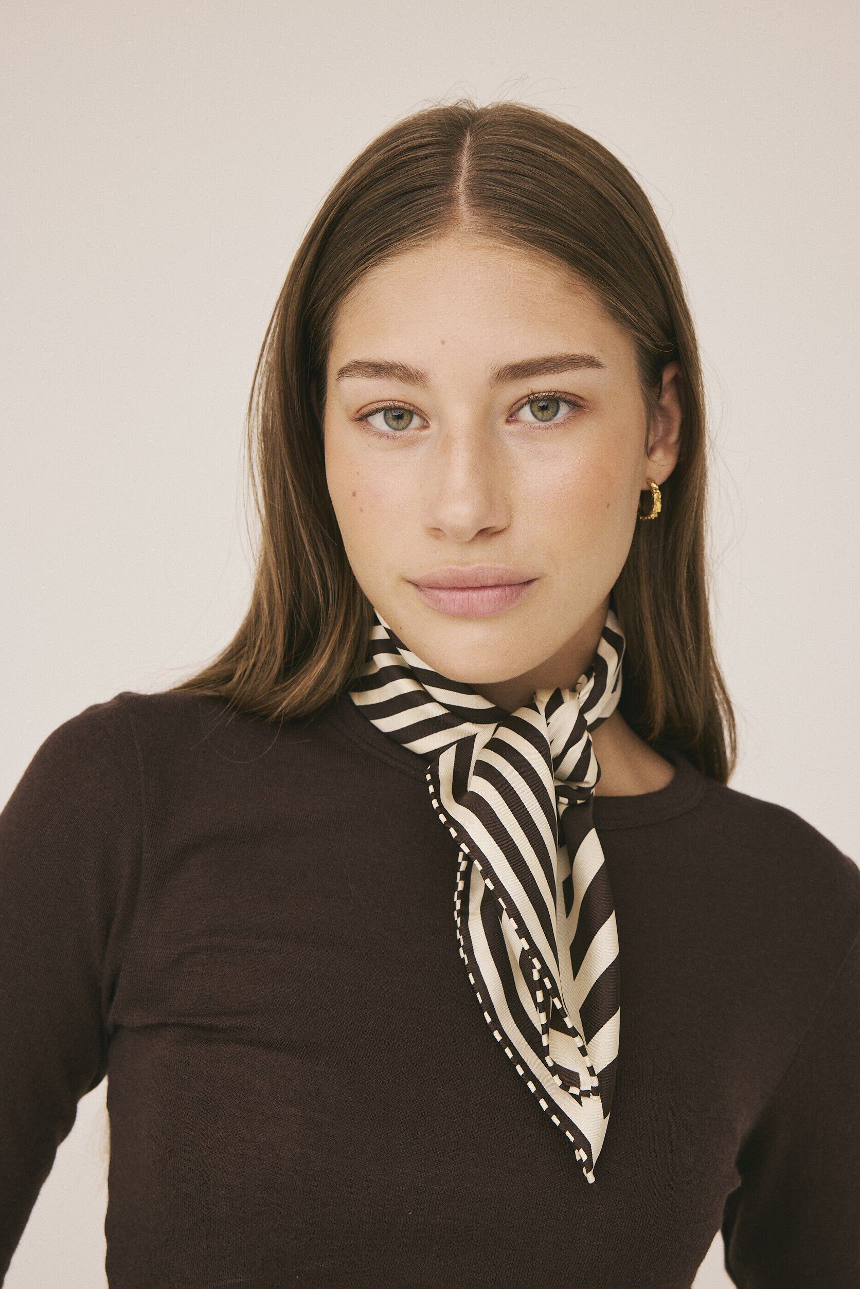 Geometric Scarf 100% Silk - 61x61cm