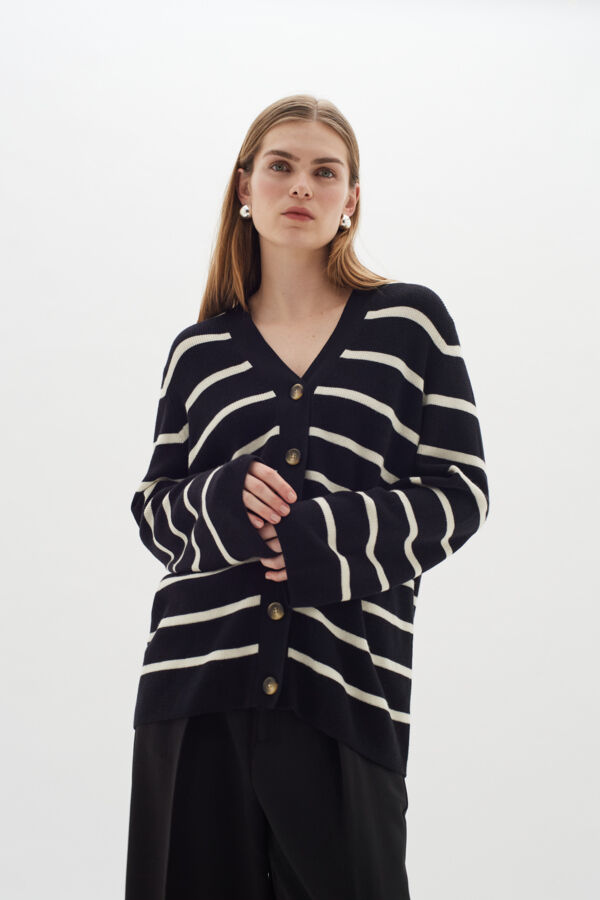 SeffieIW Cardigan