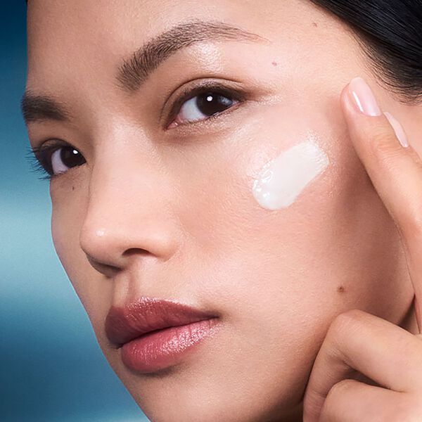 The Moisturizing Fresh Cream