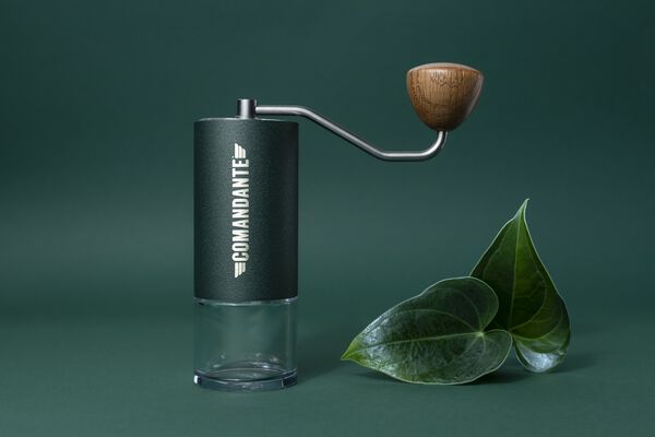 Comandante C40 Nitro Blade MK4 Racing Green