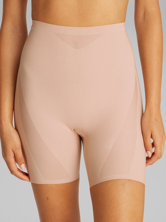 SCULPT FIRM THIGH SLIMMER SHORT