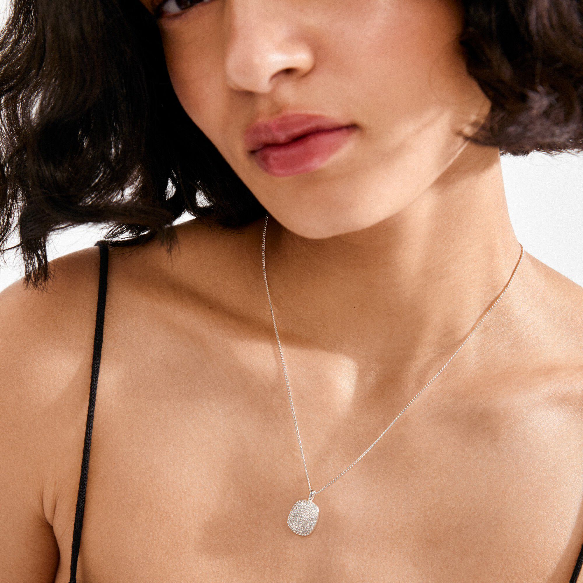 EMBER halsk&aelig;de s&oslash;lvbelagt