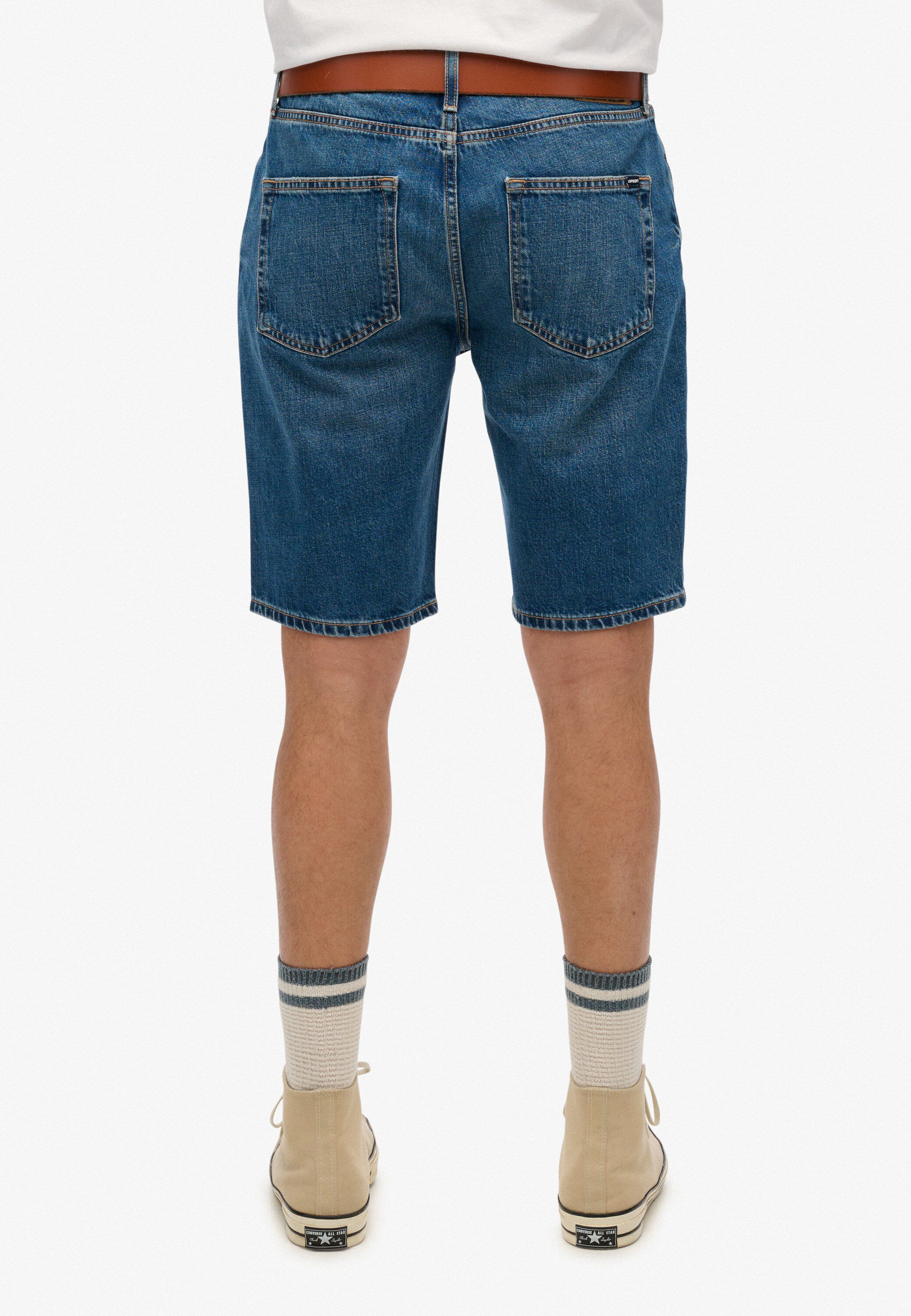 VINTAGE STRAIGHT SHORT