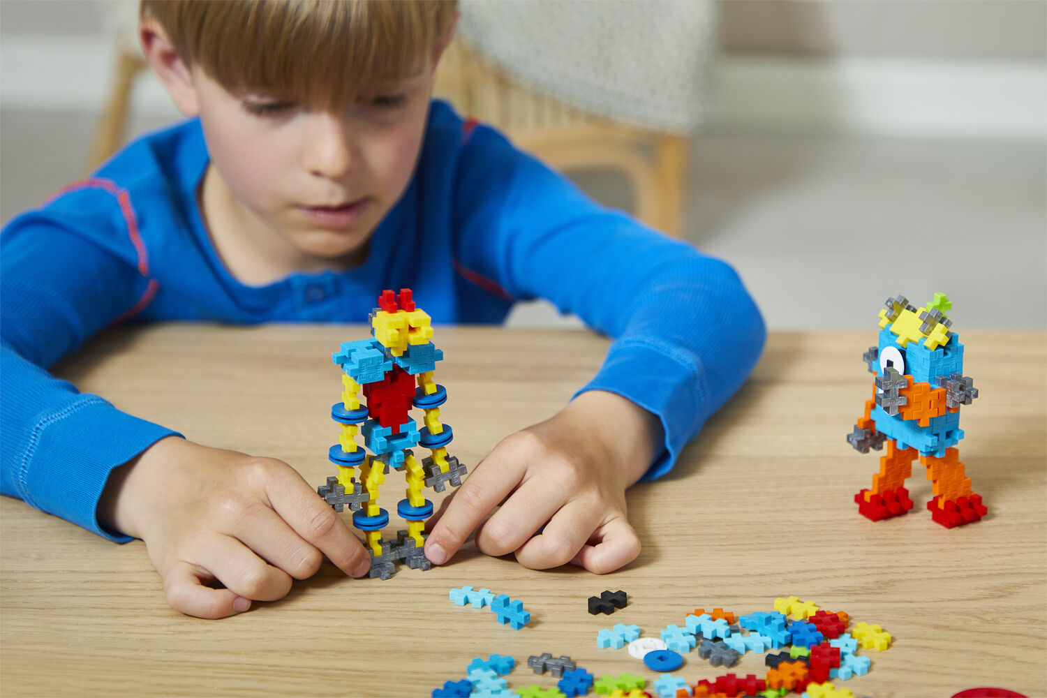 Plus Plus learn to bild Robots