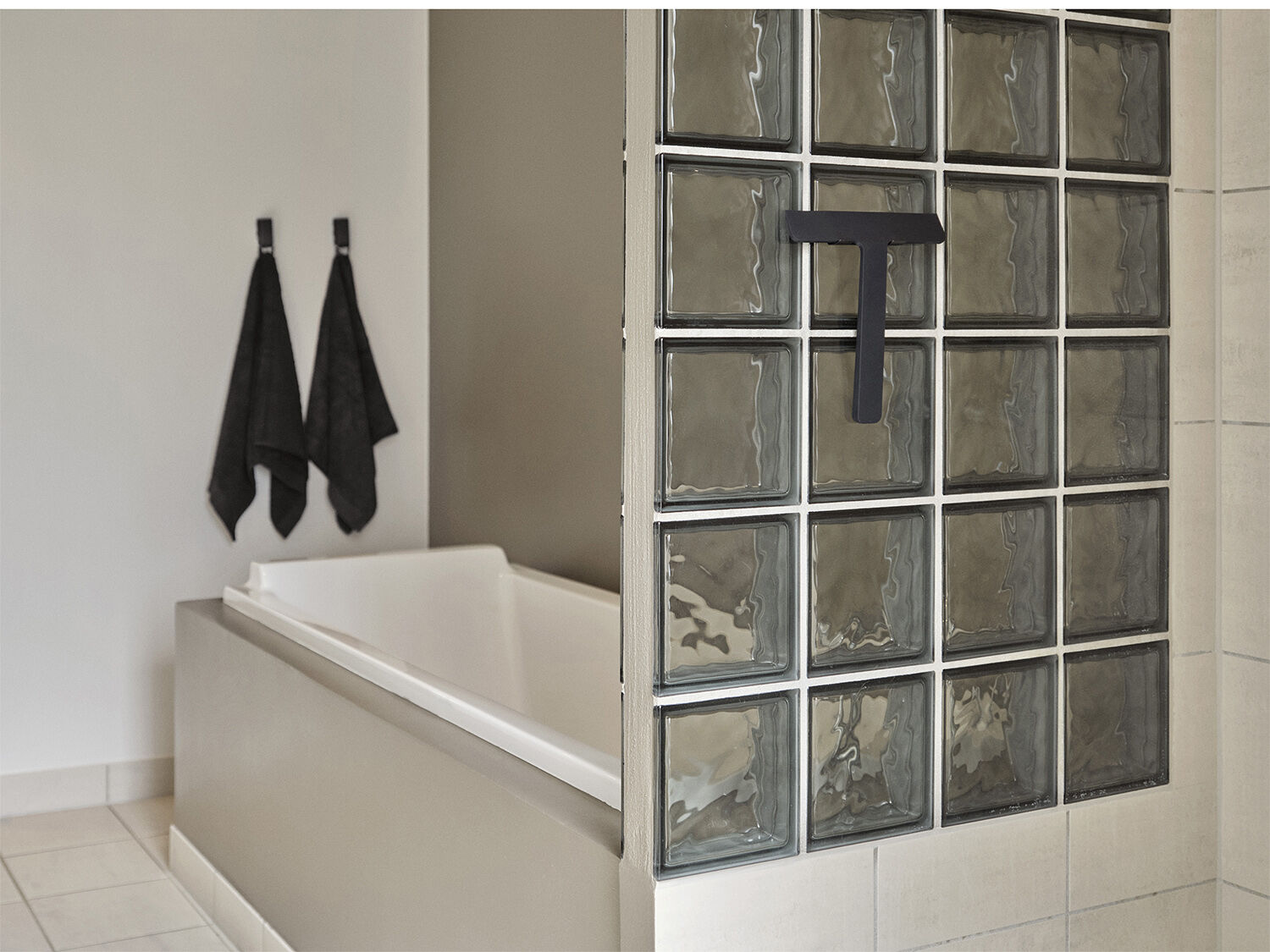 Skraper m. holder Ume Black