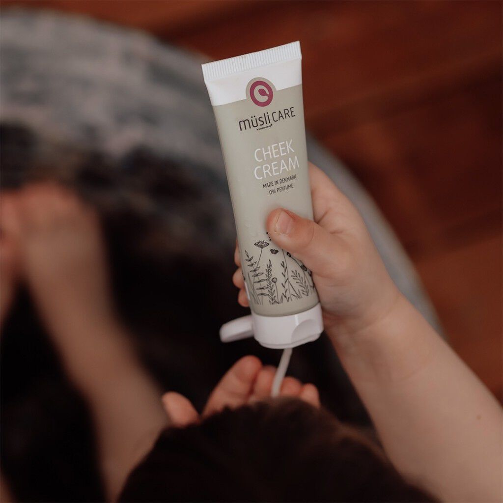 Cheek cream