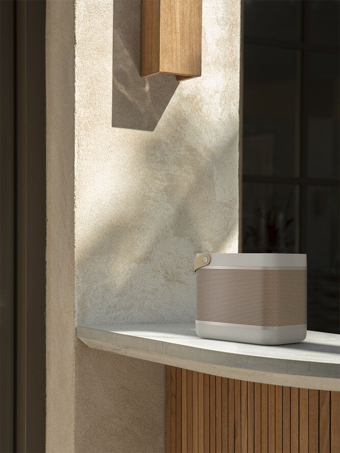 Beolit 20 Bluetooth Speaker