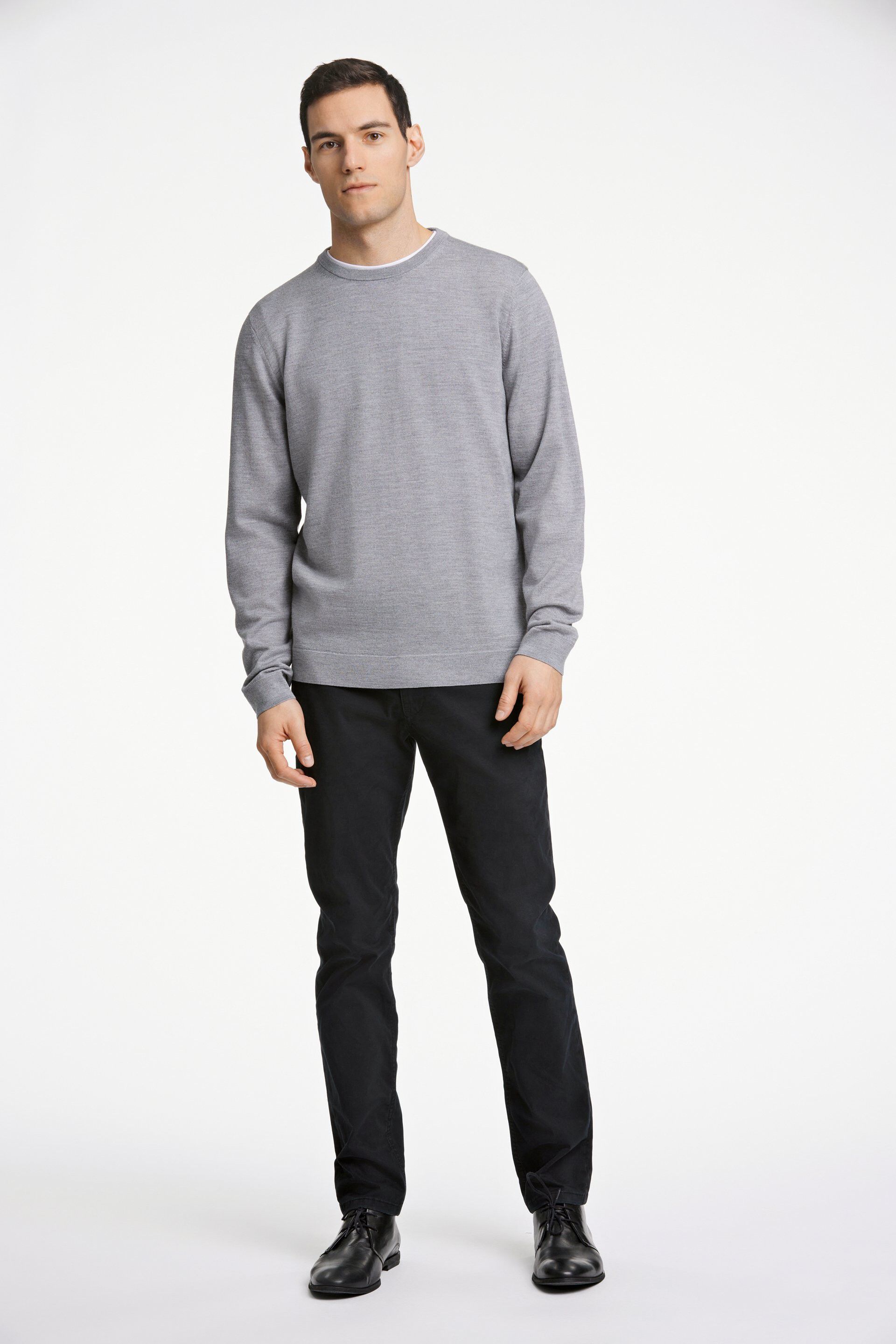 100 % merino crew neck knit