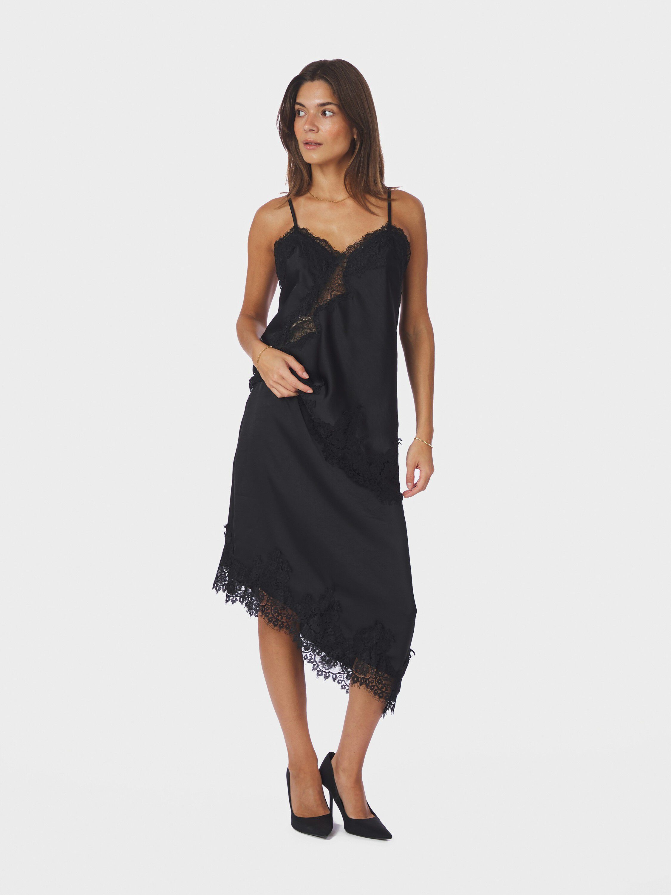 Fiora Lace Skirt