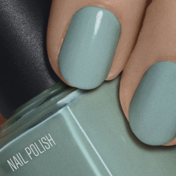 Nail Polish Cold Hawaii