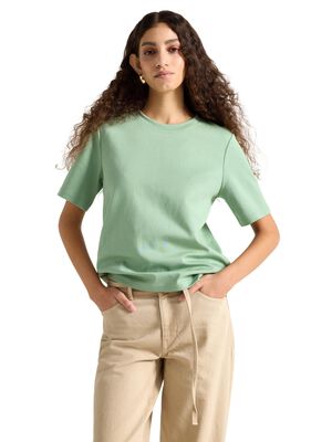 Kort&auml;rmad t-shirt i en n&aring;got krafti