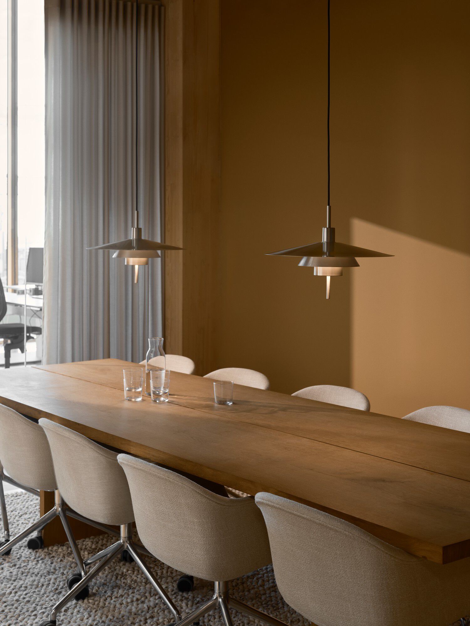 Latika | Pendel | B&oslash;rstet krom